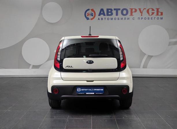 Kia Soul II Рестайлинг с пробегом 2017 года, цена 1 672 000 рублей, 99467 км, хэтчбек, Автокод Объявления