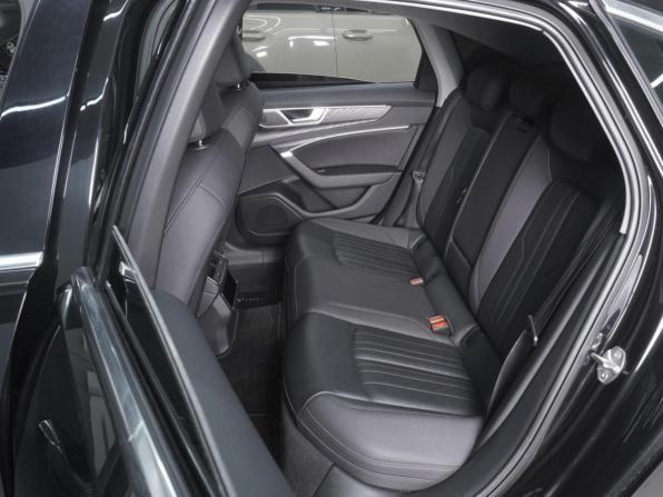 Audi A6 V (C8) с пробегом 2021 года, цена 3 620 000 рублей, 102096 км, седан, Автокод Объявления