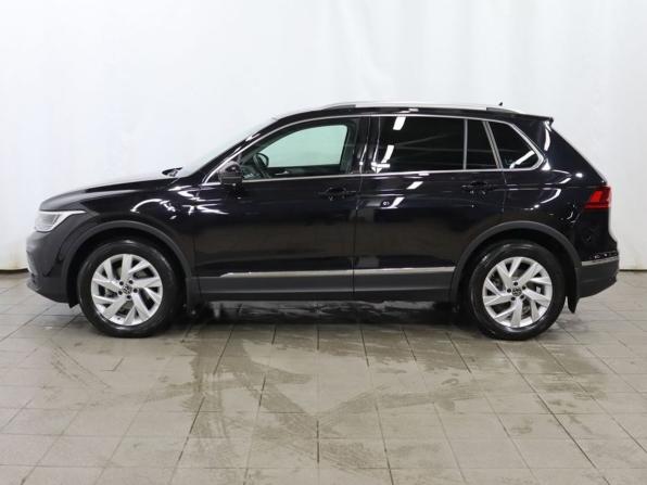 Volkswagen Tiguan II Рестайлинг с пробегом 2021 года, цена 2 950 000 рублей, 41105 км, внедорожник, Автокод Объявления