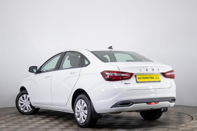 Lada (ВАЗ) Vesta I Рестайлинг (NG) с пробегом 2023 года, цена 1 349 000 рублей, 69500 км, седан, Автокод Объявления