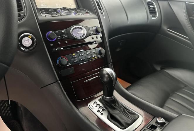 Infiniti QX50 I с пробегом 2014 года, цена 1 735 000 рублей, 259484 км, внедорожник, Автокод Объявления