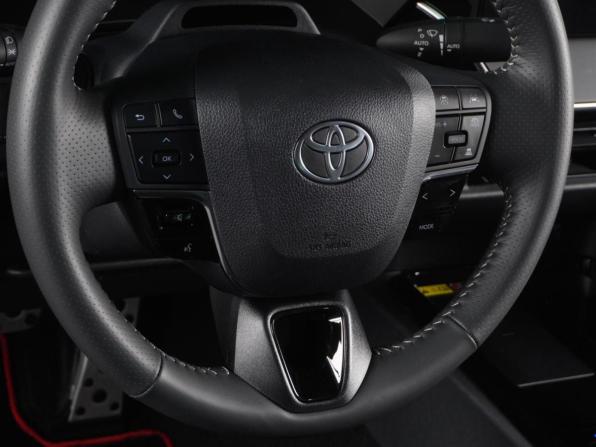 Toyota Camry IX (XV80) China Market с пробегом 2026 года, цена 4 429 000 рублей, 137 км, седан, Автокод Объявления