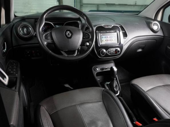 Renault Kaptur I с пробегом 2019 года, цена 1 449 000 рублей, 118215 км, внедорожник, Автокод Объявления