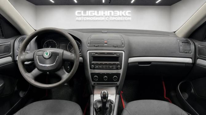 Skoda Octavia II (A5) Рестайлинг с пробегом 2013 года, цена 849 000 рублей, 151700 км, лифтбек, Автокод Объявления
