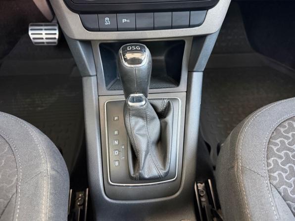 Skoda Yeti I Рестайлинг с пробегом 2014 года, цена 1 360 000 рублей, 148045 км, внедорожник, Автокод Объявления