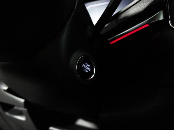 Skoda Karoq I с пробегом 2021 года, цена 1 950 000 рублей, 201543 км, внедорожник, Автокод Объявления