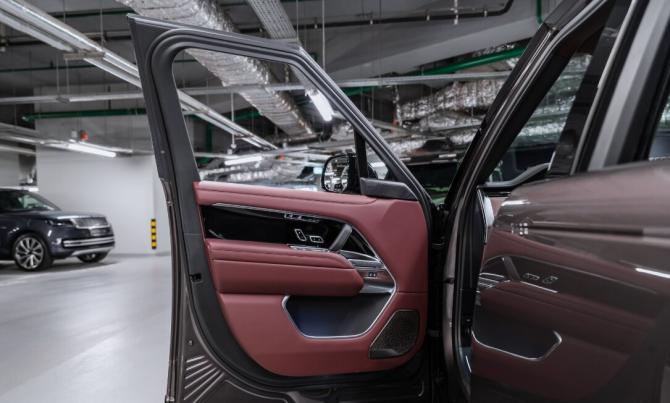 Новый Land Rover Range Rover V 2026 года, цена 24 500 000 рублей, внедорожник, Автокод Объявления