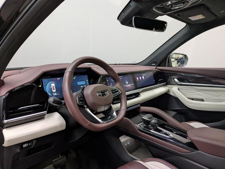 Geely Monjaro I Москва  - изображение 2