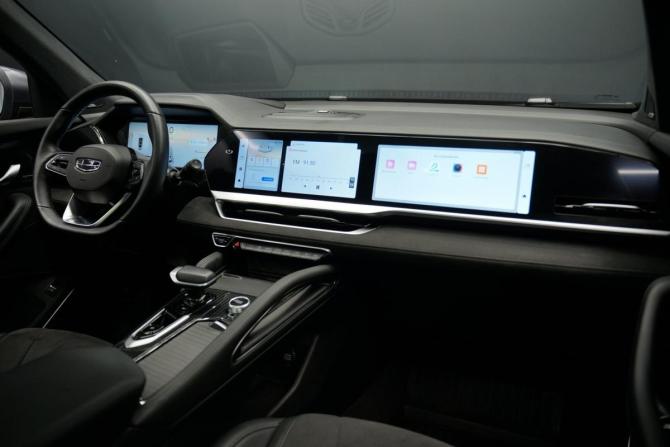 Geely Monjaro I Рестайлинг (China Market) с пробегом 2024 года, цена 3 499 000 рублей, 32000 км, внедорожник, Автокод Объявления