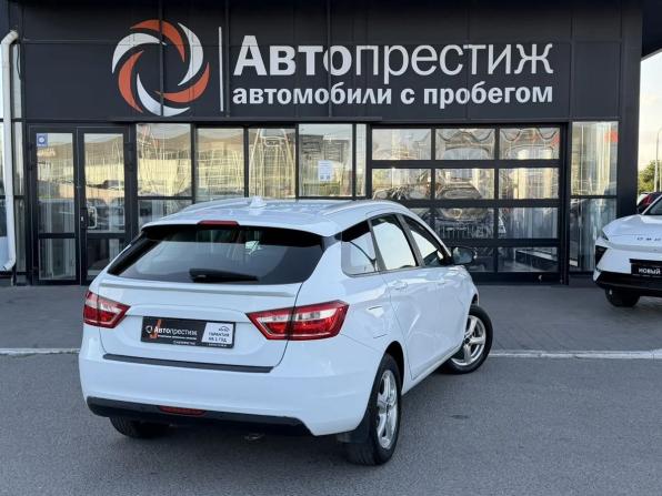 Lada (ВАЗ) Vesta I с пробегом 2018 года, цена 1 020 000 рублей, 109710 км, универсал, Автокод Объявления