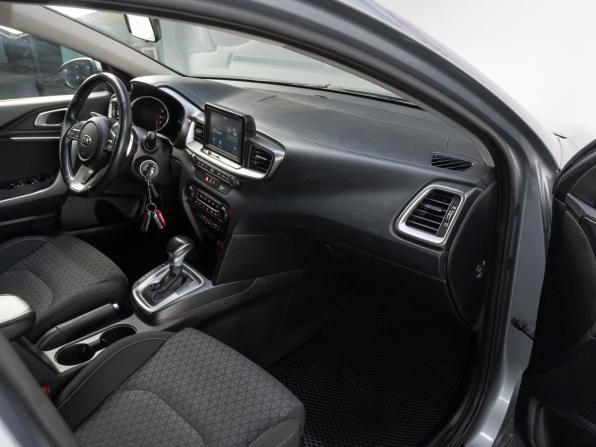 Kia Ceed III с пробегом 2018 года, цена 1 630 000 рублей, 142026 км, хэтчбек, Автокод Объявления