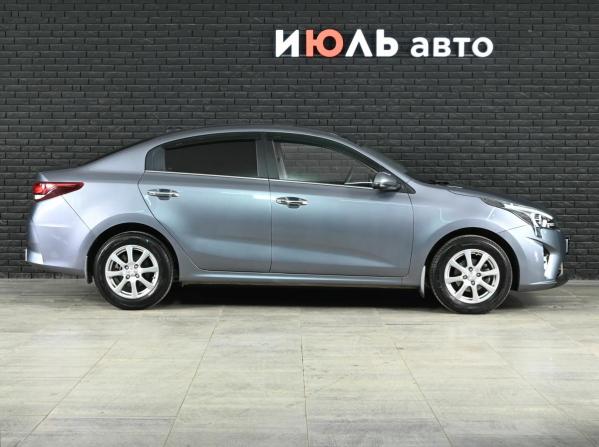 Kia Rio IV Рестайлинг с пробегом 2020 года, цена 1 700 000 рублей, 27883 км, седан, Автокод Объявления