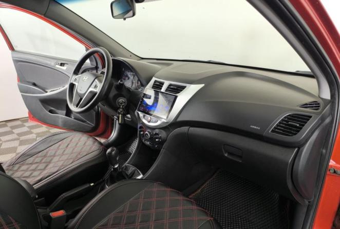 Hyundai Solaris I с пробегом 2011 года, цена 535 000 рублей, 206314 км, седан, Автокод Объявления