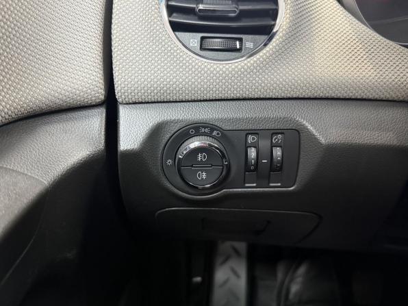 Chevrolet Cruze I с пробегом 2012 года, цена 770 000 рублей, 200319 км, хэтчбек, Автокод Объявления