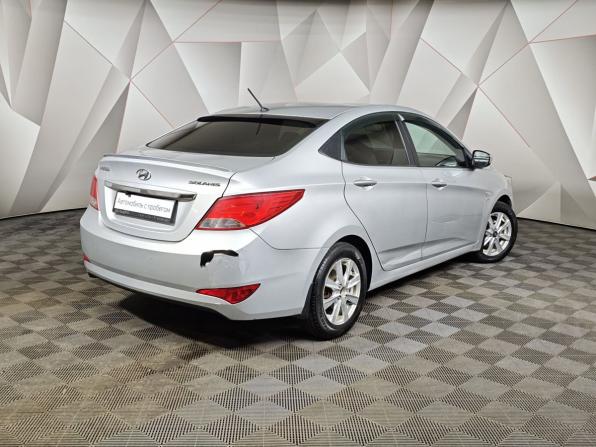 Hyundai Solaris I Рестайлинг с пробегом 2015 года, цена 727 000 рублей, 197040 км, седан, Автокод Объявления