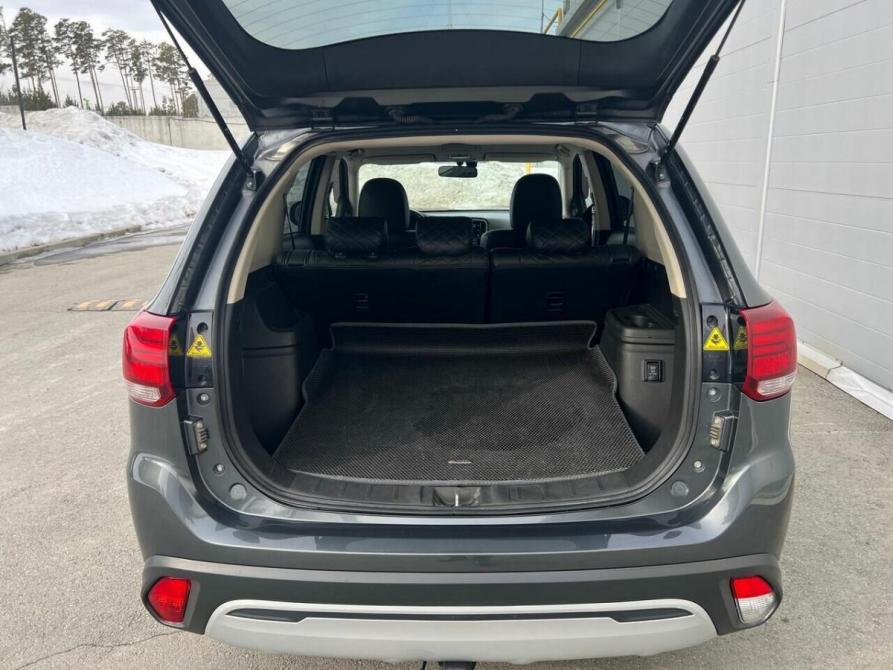 Mitsubishi Outlander III Рестайлинг 3 Екатеринбург  - изображение 29