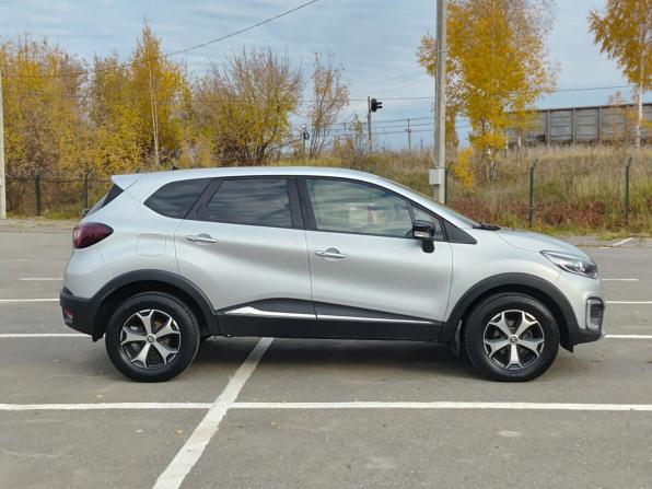 Renault Kaptur I с пробегом 2018 года, цена 1 255 000 рублей, 142186 км, внедорожник, Автокод Объявления