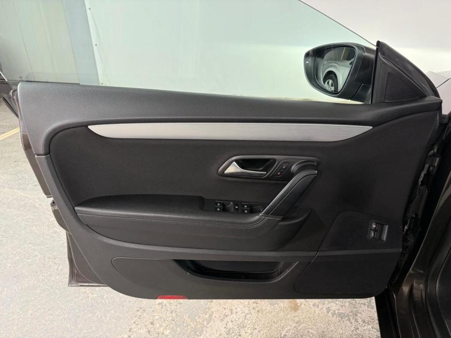 Volkswagen Passat CC I Рестайлинг Екатеринбург  - изображение 10