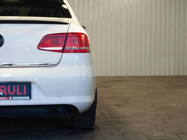 Volkswagen Passat B7 с пробегом 2012 года, цена 1 190 000 рублей, 117871 км, седан, Автокод Объявления