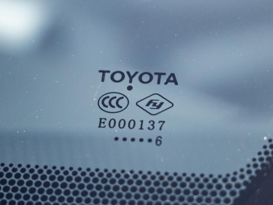 Toyota RAV4 VI (XA60) Волгоград  - изображение 12