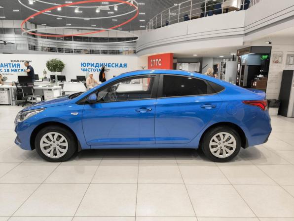 Hyundai Solaris II с пробегом 2018 года, цена 1 350 000 рублей, 110628 км, седан, Автокод Объявления