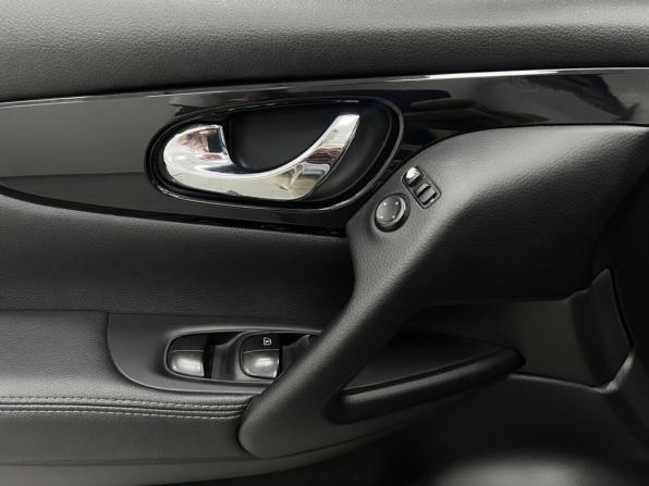 Nissan Qashqai II с пробегом 2014 года, цена 1 099 000 рублей, 311800 км, внедорожник, Автокод Объявления