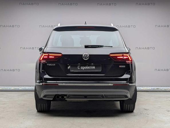 Volkswagen Tiguan II с пробегом 2018 года, цена 2 647 000 рублей, 91394 км, внедорожник, Автокод Объявления