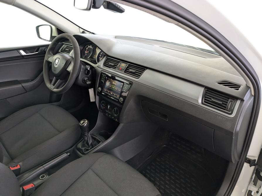 Skoda Rapid I Рестайлинг Москва  - изображение 11
