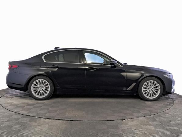 BMW 5 серии VII (G30/G31/G38) Рестайлинг с пробегом 2021 года, цена 3 930 000 рублей, 55243 км, седан, Автокод Объявления
