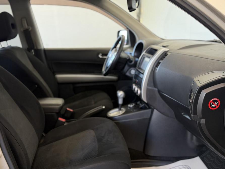 Nissan X-Trail II Рестайлинг Псков  - изображение 12