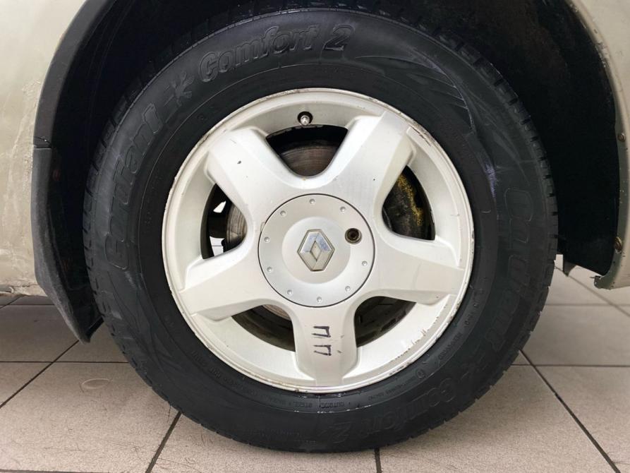 Renault Logan I Рестайлинг Энгельс  - изображение 19