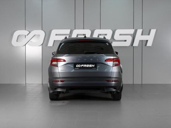 Skoda Karoq I с пробегом 2020 года, цена 2 475 000 рублей, 85852 км, внедорожник, Автокод Объявления