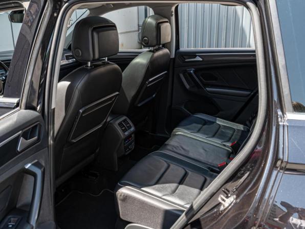Volkswagen Tiguan II с пробегом 2018 года, цена 2 630 000 рублей, 133869 км, внедорожник, Автокод Объявления
