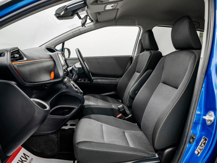 Toyota Sienta II Рестайлинг Красноярск  - изображение 7