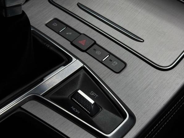 JETOUR X70+ I Рестайлинг с пробегом 2024 года, цена 2 099 000 рублей, 83838 км, внедорожник, Автокод Объявления