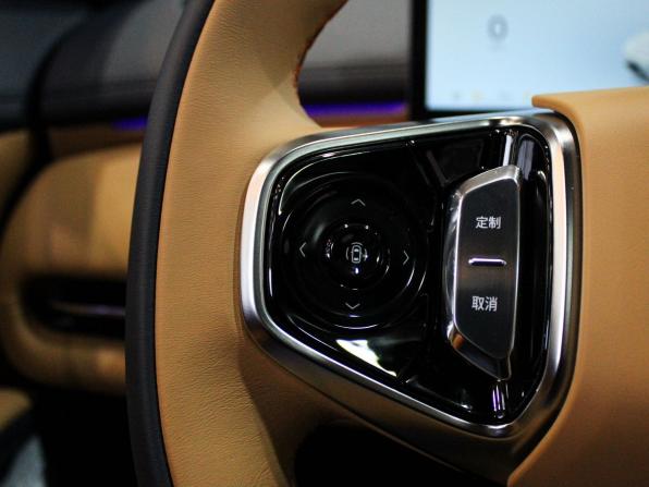 Geely Galaxy Starship 7 с пробегом 2025 года, цена 3 049 000 рублей, 150 км, внедорожник, Автокод Объявления