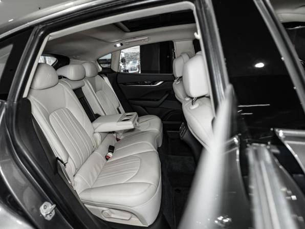 Maserati Levante I Рестайлинг с пробегом 2022 года, цена 6 499 000 рублей, 59667 км, внедорожник, Автокод Объявления