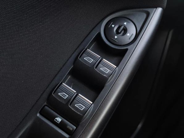 Ford Focus III Рестайлинг с пробегом 2019 года, цена 1 498 000 рублей, 69665 км, хэтчбек, Автокод Объявления