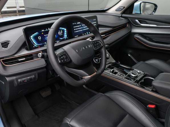 Exeed LX I Рестайлинг с пробегом 2023 года, цена 2 249 000 рублей, 20526 км, внедорожник, Автокод Объявления