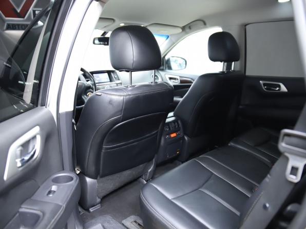 Nissan Pathfinder IV с пробегом 2016 года, цена 1 690 000 рублей, 140210 км, внедорожник, Автокод Объявления