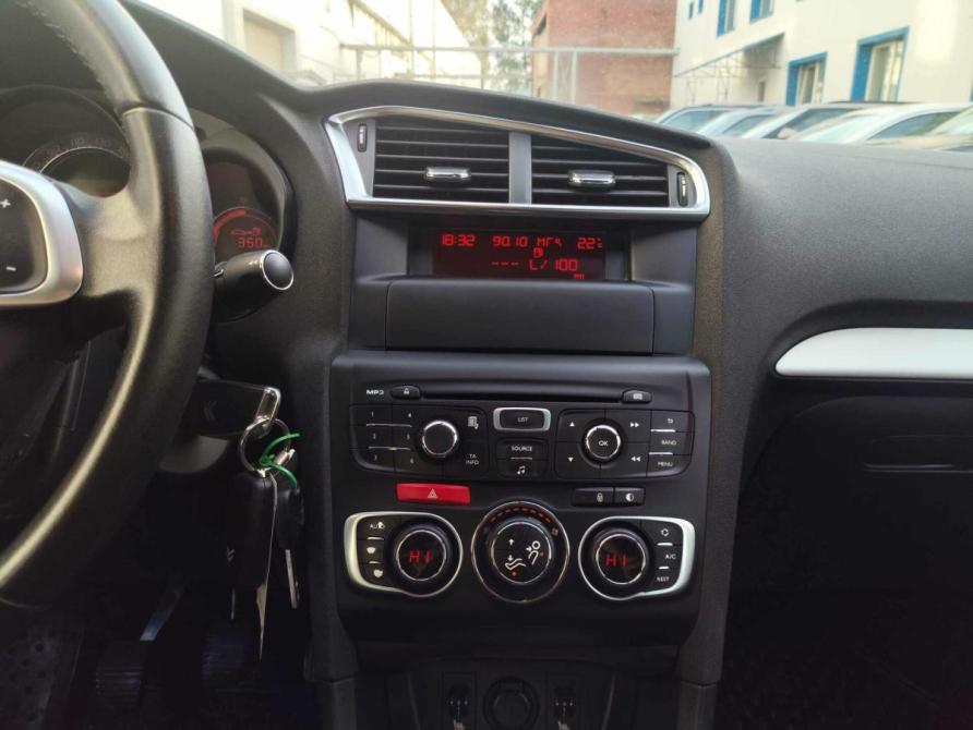 Citroen C4 II Санкт-Петербург  - изображение 18