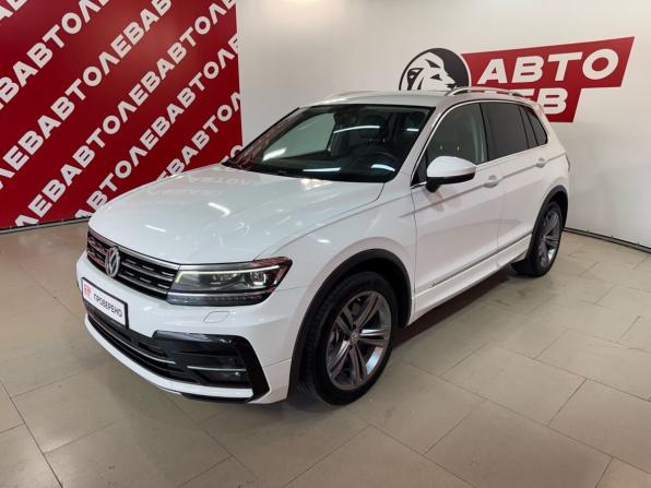 Volkswagen Tiguan II с пробегом 2018 года, цена 2 590 000 рублей, 118289 км, внедорожник, Автокод Объявления