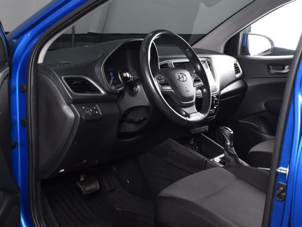 Hyundai Solaris II с пробегом 2019 года, цена 1 299 999 рублей, 151050 км, седан, Автокод Объявления