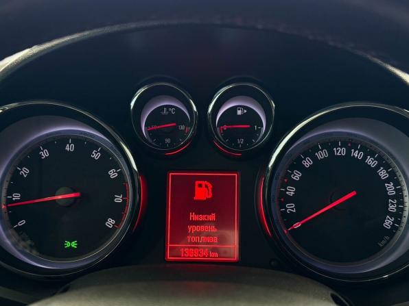 Opel Astra J с пробегом 2011 года, цена 847 000 рублей, 136934 км, хэтчбек, Автокод Объявления