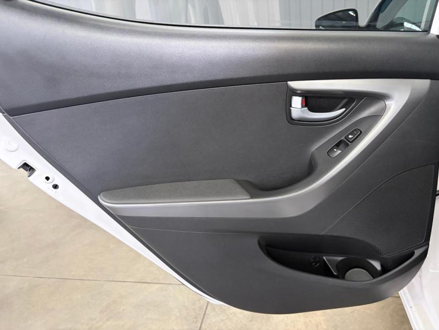 Hyundai Elantra V (MD) Рестайлинг Краснодар  - изображение 17