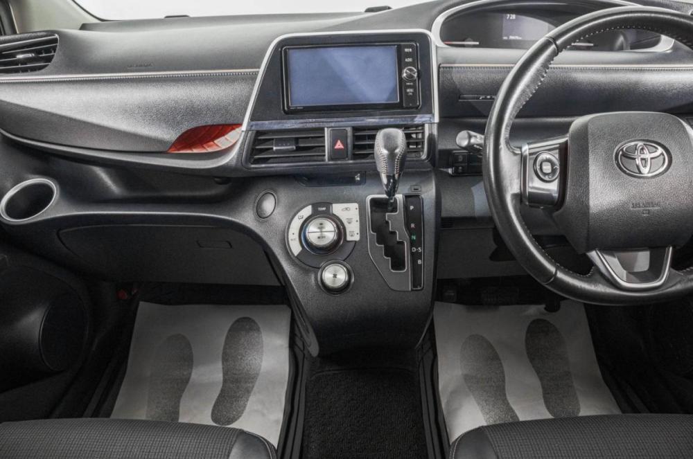 Toyota Sienta II Барнаул  - изображение 19