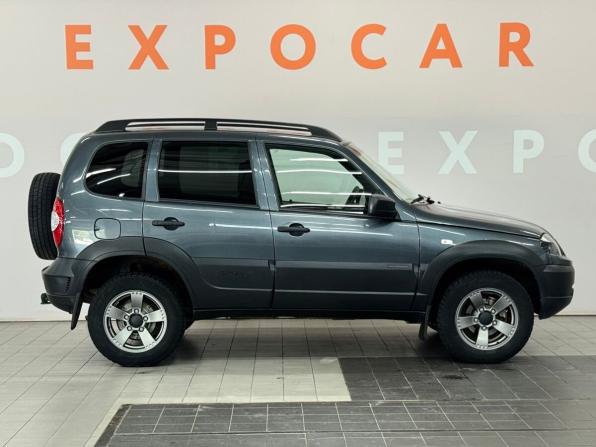 Chevrolet Niva I Рестайлинг с пробегом 2020 года, цена 980 000 рублей, 41337 км, внедорожник, Автокод Объявления
