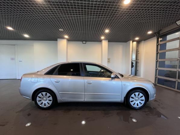 Audi A4 III (B7) с пробегом 2007 года, цена 560 000 рублей, 327403 км, седан, Автокод Объявления