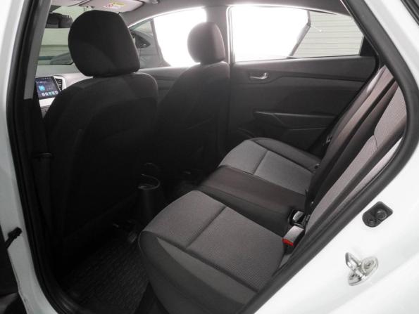 Hyundai Solaris II с пробегом 2019 года, цена 1 487 000 рублей, 95602 км, седан, Автокод Объявления
