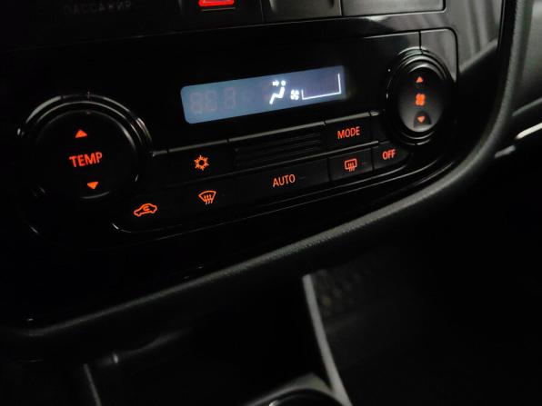 Mitsubishi Outlander III с пробегом 2012 года, цена 999 000 рублей, 175000 км, внедорожник, Автокод Объявления